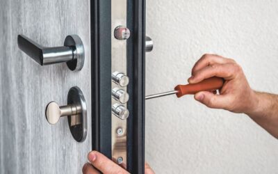 Emergency vs. Regular Locksmith: Unlocking the Mystery